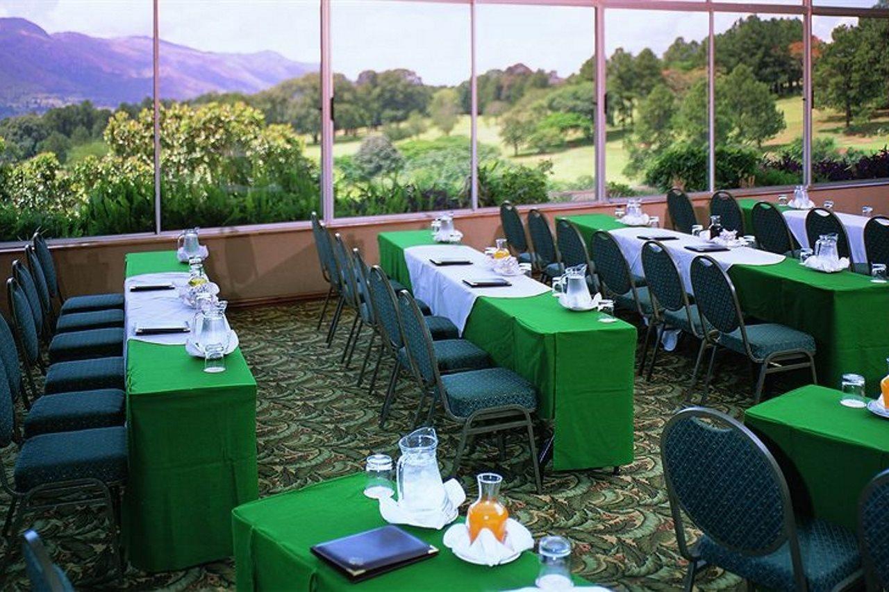 Royal Swazi Spa Мбабане Экстерьер фото
